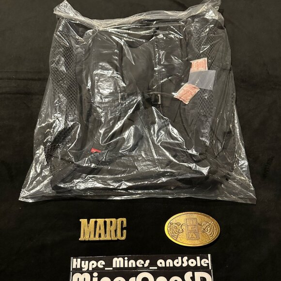 NWT Supreme Mesh Backpack - Black - Picture 6 of 7